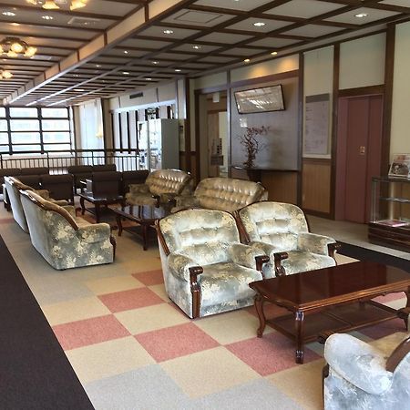 Ishiuchi Yungparunas Hotel Minamiuonuma Exterior photo